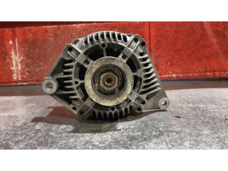 Recambio de alternador para renault espace / grand espace (je0) 1.9 dti diesel cat referencia OEM IAM A13VI249  