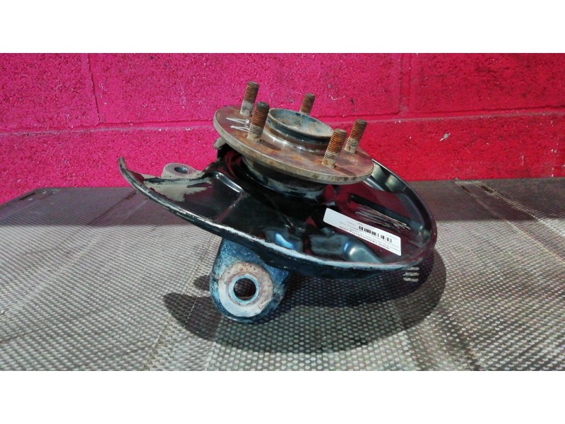 Recambio de mangueta delantera derecha para daihatsu terios 1.3 cx 4wd referencia OEM IAM    Recambio de mangueta delantera derecha para daihatsu terios 1.3 cx 4wd referencia OEM IAM