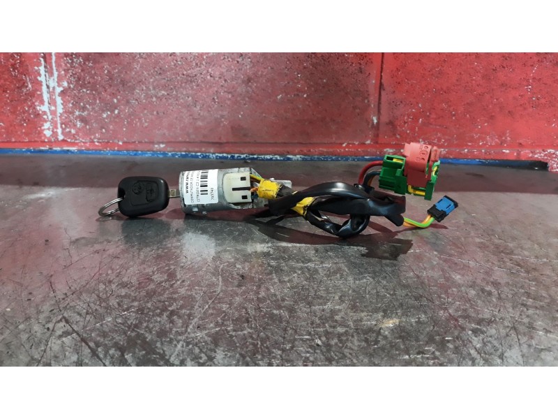Recambio de conmutador de arranque para citroen c3 1.4 hdi sx | 04.02 - 12.06 1.4 hdi sx | 04.02 - 12.06 referencia OEM IAM   