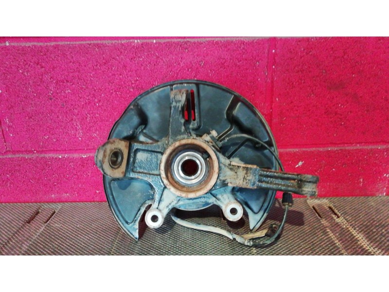 Recambio de mangueta delantera derecha para daihatsu terios 1.3 cx 4wd referencia OEM IAM    Recambio de mangueta delantera derecha para daihatsu terios 1.3 cx 4wd referencia OEM IAM