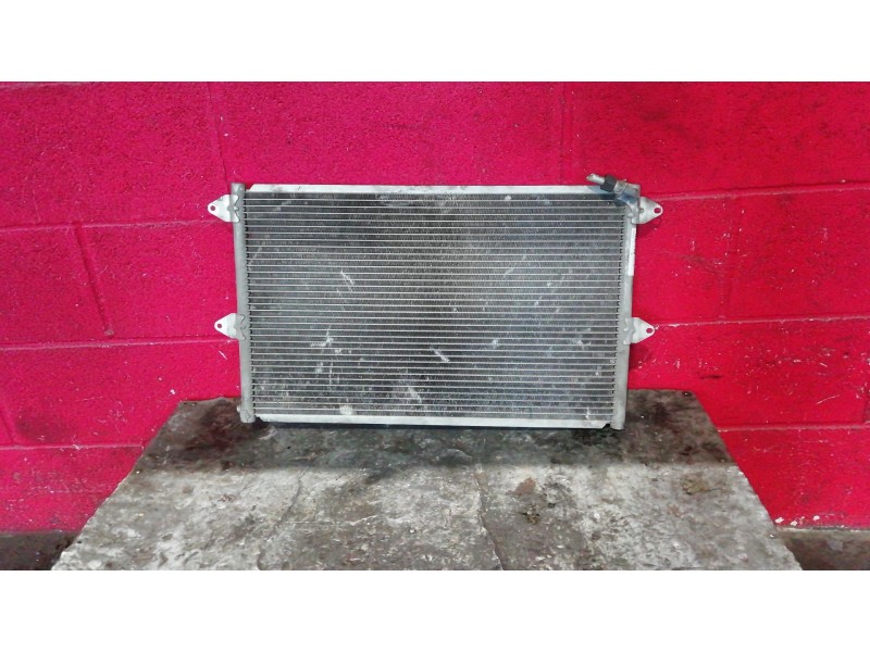 Recambio de condensador radiador aire acondicionado para seat inca (6k9) 1.9 d cl familiar | 01.96 - 12.01 1.9 d cl familiar | 0