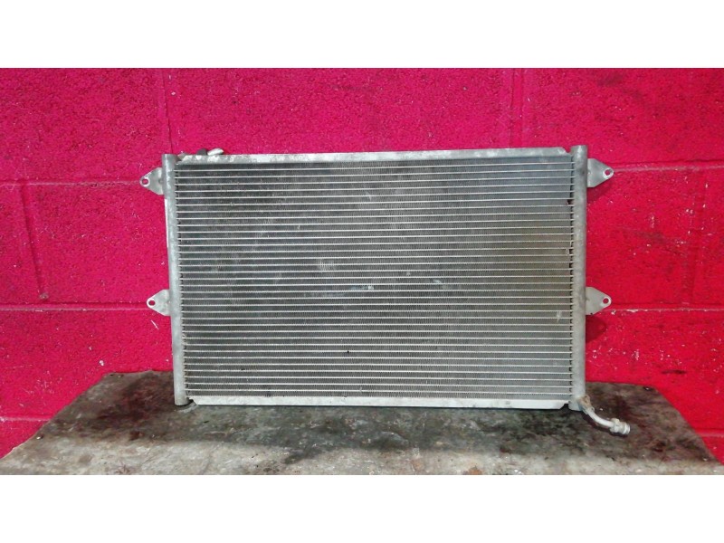 Recambio de condensador radiador aire acondicionado para seat inca (6k9) 1.9 d cl familiar | 01.96 - 12.01 1.9 d cl familiar | 0