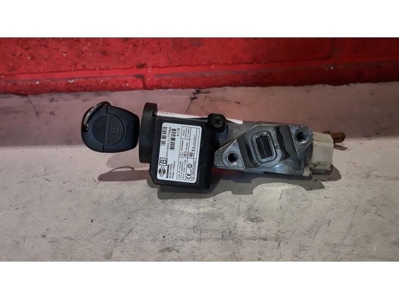 Recambio de conmutador de arranque para nissan x-trail (t30)  | 0.01 - 0.07  | 0.01 - 0.07 referencia OEM IAM   