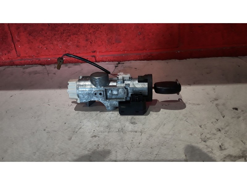 Recambio de conmutador de arranque para nissan x-trail (t30)  | 0.01 - 0.07  | 0.01 - 0.07 referencia OEM IAM   