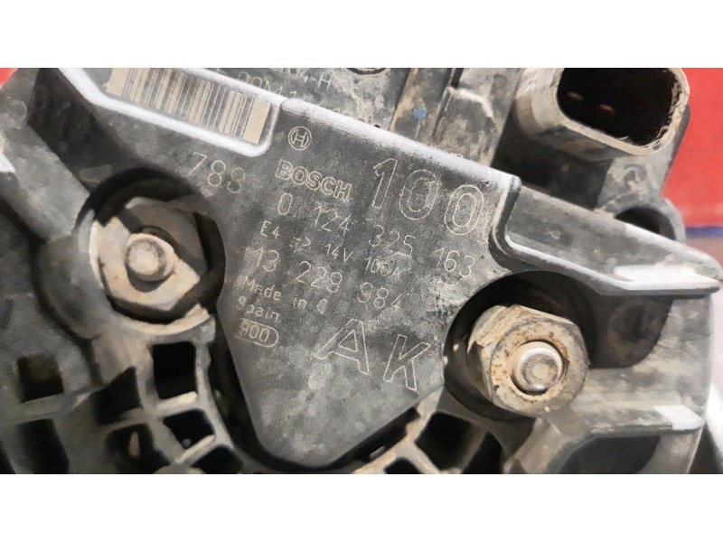 Recambio de alternador para opel astra h berlina cosmo | 01.04 - 12.07 cosmo | 01.04 - 12.07 referencia OEM IAM 0124325163  