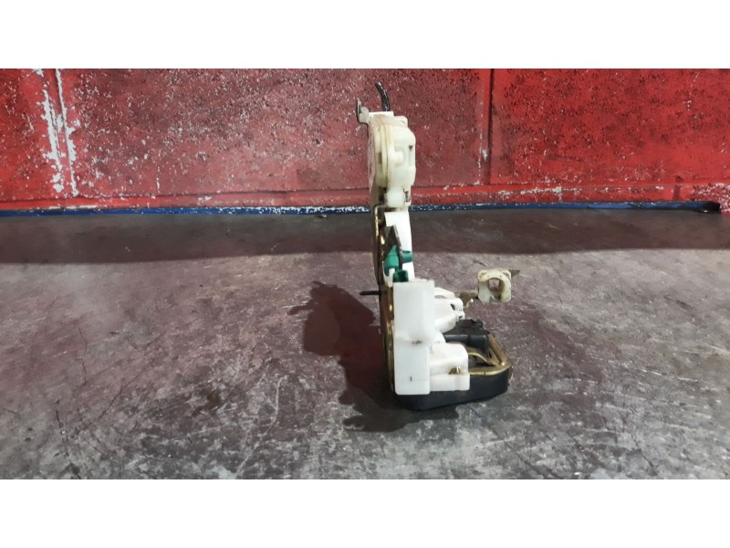 Recambio de cerradura puerta trasera derecha para nissan almera (n16/e) comfort | 01.00 - 12.02 comfort | 01.00 - 12.02 referenc