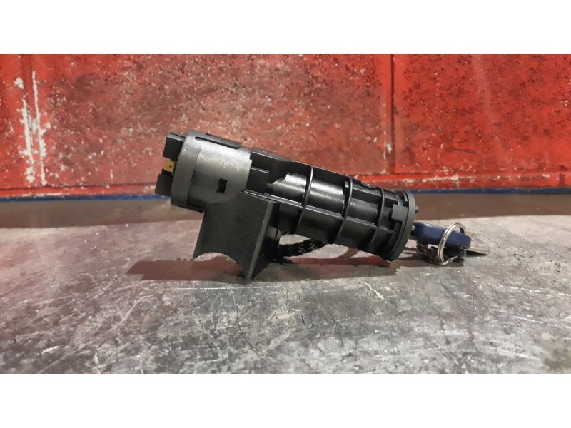 Recambio de conmutador de arranque para fiat punto berl. (176) 55 s referencia OEM IAM   