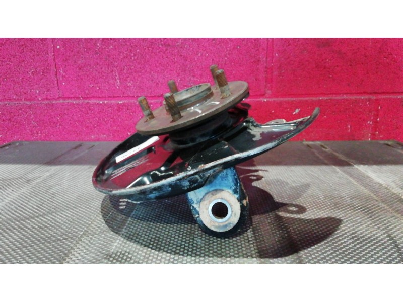 Recambio de mangueta delantera izquierda para daihatsu terios 1.3 cx 4wd referencia OEM IAM    Recambio de mangueta delantera izquierda para daihatsu terios 1.3 cx 4wd referencia OEM IAM