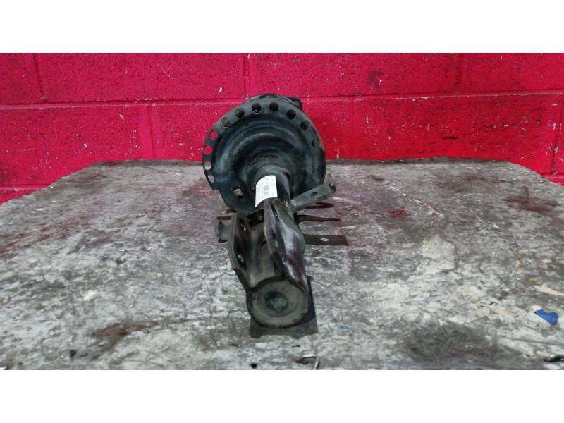 Recambio de amortiguador delantero derecho para renault clio iii 1.4 16v | 0.05 - ... 1.4 16v | 0.05 - ... referencia OEM IAM   