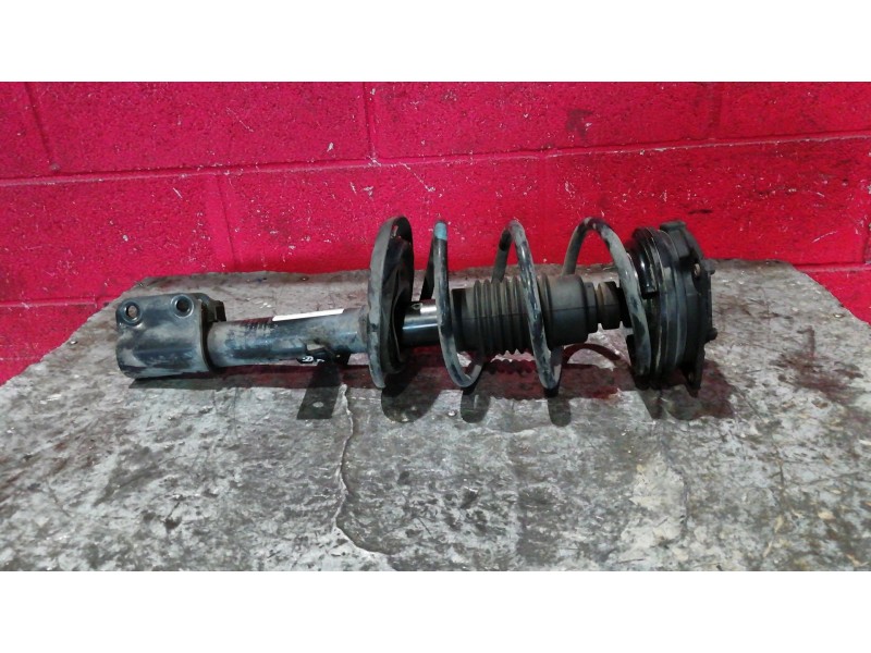 Recambio de amortiguador delantero derecho para renault clio iii 1.4 16v | 0.05 - ... 1.4 16v | 0.05 - ... referencia OEM IAM   