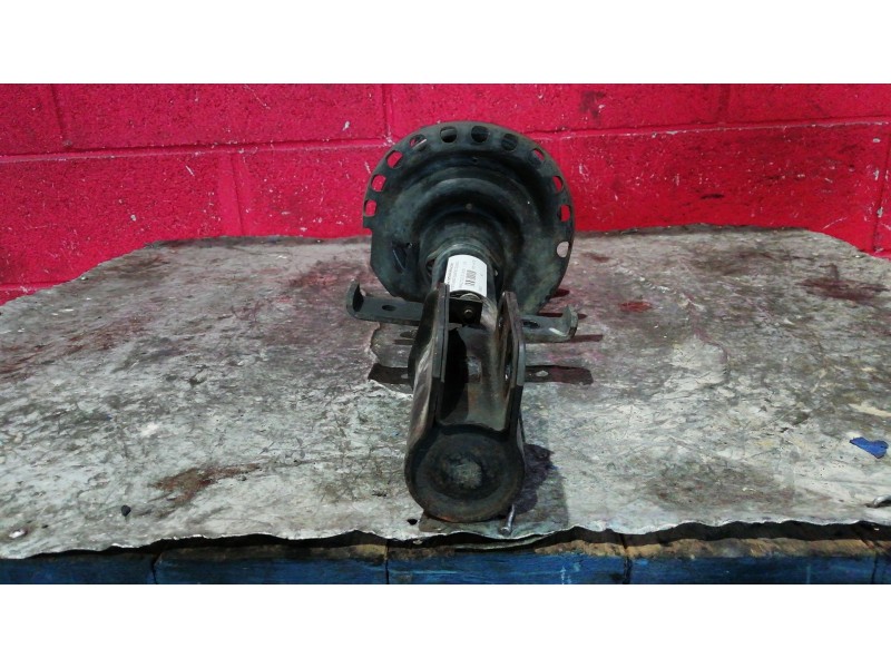 Recambio de amortiguador delantero izquierdo para renault clio iii 1.4 16v | 0.05 - ... 1.4 16v | 0.05 - ... referencia OEM IAM 