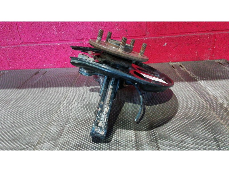 Recambio de mangueta delantera izquierda para daihatsu terios 1.3 cx 4wd referencia OEM IAM    Recambio de mangueta delantera izquierda para daihatsu terios 1.3 cx 4wd referencia OEM IAM