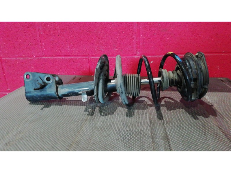 Recambio de amortiguador delantero izquierdo para renault laguna ii (bg0) referencia OEM IAM    Recambio de amortiguador delantero izquierdo para renault laguna ii (bg0) referencia OEM IAM