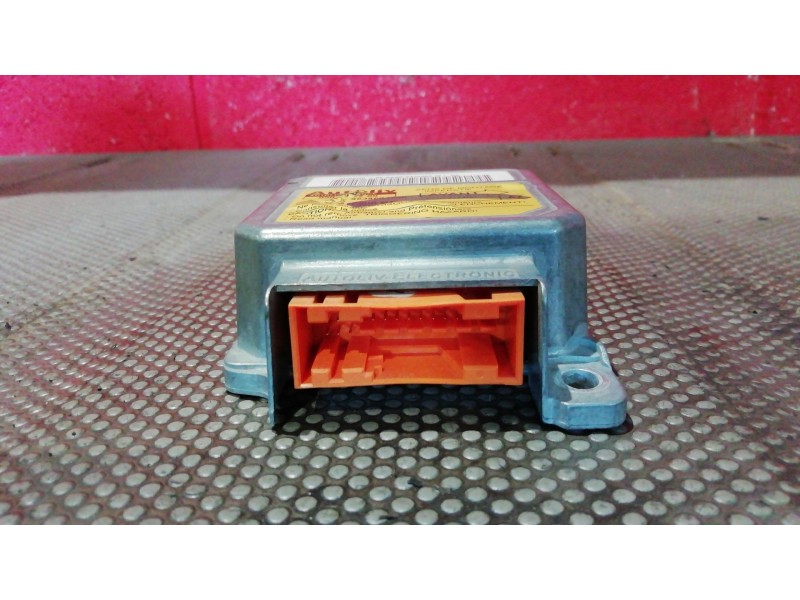 Recambio de centralita airbag para peugeot partner 1.9d referencia OEM IAM 550897200 9638604280 