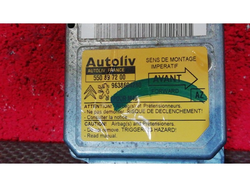 Recambio de centralita airbag para peugeot partner 1.9d referencia OEM IAM 550897200 9638604280 