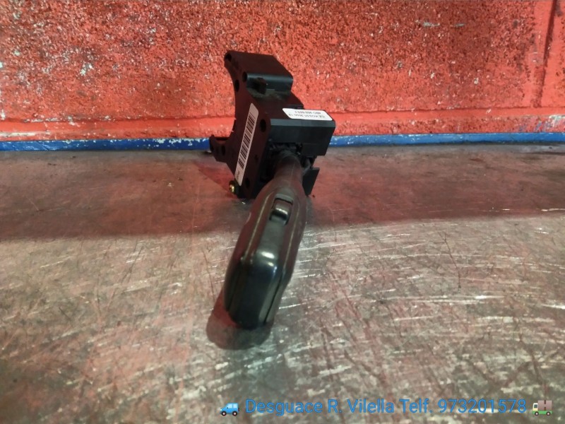 Recambio de mando limpia para seat leon (1m1) signo | 11.99 - 12.04 signo | 11.99 - 12.04 referencia OEM IAM 4B0953503F  