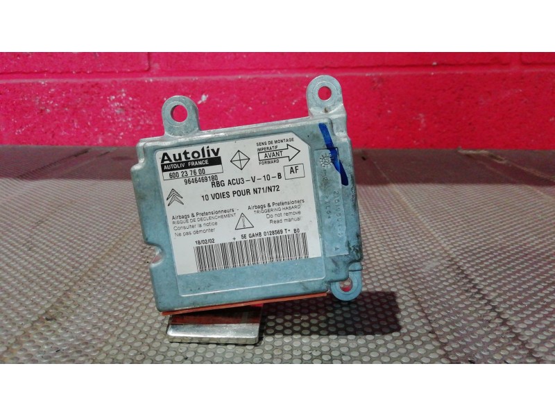 Recambio de centralita airbag para citroen xsara berlina 1.9d image | 06.99 - 12.99 1.9d image | 06.99 - 12.99 referencia OEM IA