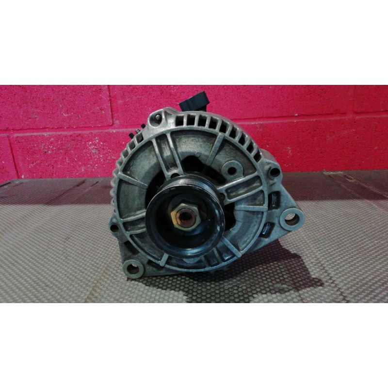 Recambio de alternador para ford mondeo berlina (gd) 1.8 16v cat | 0.96 - ... 1.8 16v cat | 0.96 - ... referencia OEM IAM 93BB10