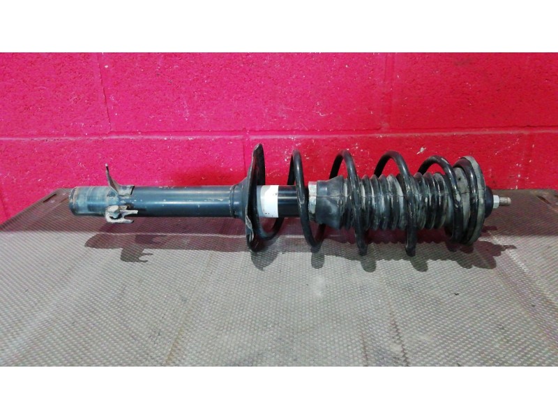 Recambio de amortiguador delantero derecho para toyota aygo (kgb/wnb) blue referencia OEM IAM    Recambio de amortiguador delantero derecho para toyota aygo (kgb/wnb) blue referencia OEM IAM