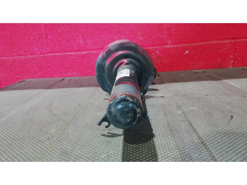 Recambio de amortiguador delantero izquierdo para toyota aygo (kgb/wnb) blue referencia OEM IAM    Recambio de amortiguador delantero izquierdo para toyota aygo (kgb/wnb) blue referencia OEM IAM