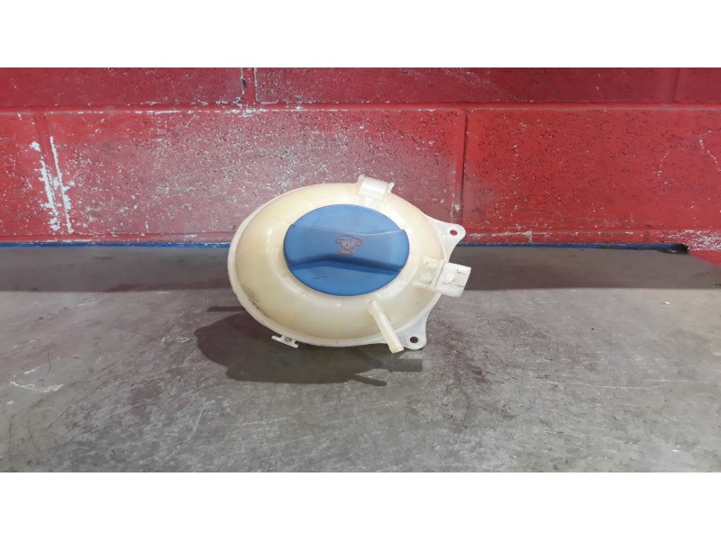 Recambio de deposito expansion para volkswagen polo (9n1) 1.2 12v | 0.01 - ... 1.2 12v | 0.01 - ... referencia OEM IAM   