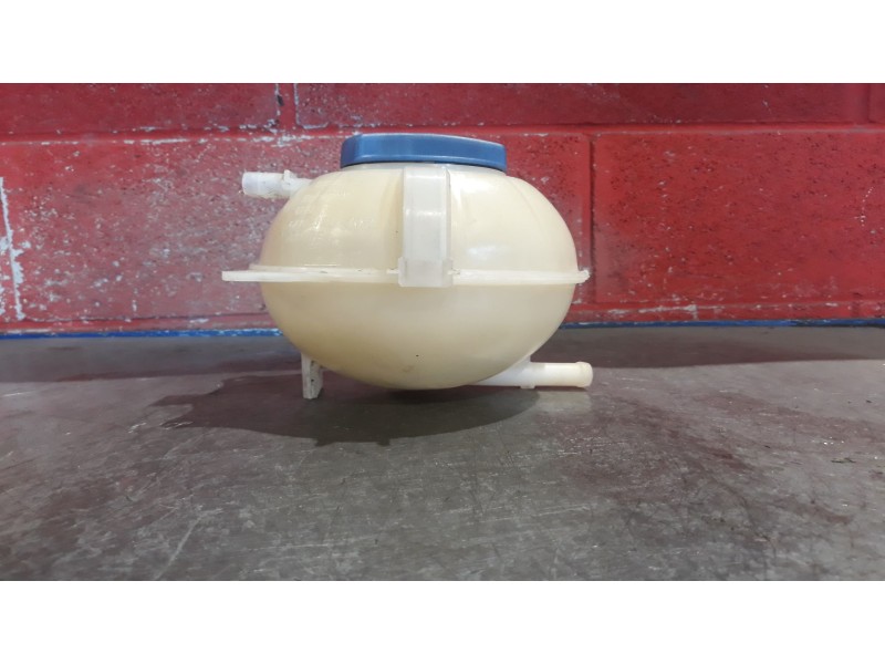 Recambio de deposito expansion para volkswagen polo (9n1) 1.2 12v | 0.01 - ... 1.2 12v | 0.01 - ... referencia OEM IAM   