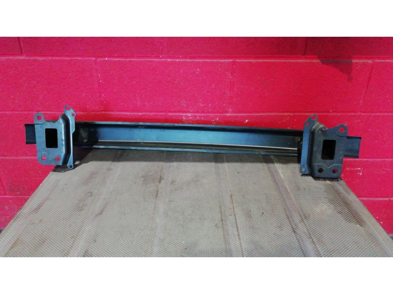 Recambio de refuerzo paragolpes delantero para volkswagen polo (9n1) 1.2 12v | 0.01 - ... 1.2 12v | 0.01 - ... referencia OEM IA