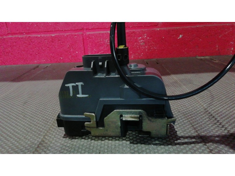 Recambio de cerradura puerta trasera izquierda para renault scenic ii 1.5 dci diesel | 0.03 - 0.09 1.5 dci diesel | 0.03 - 0.09 