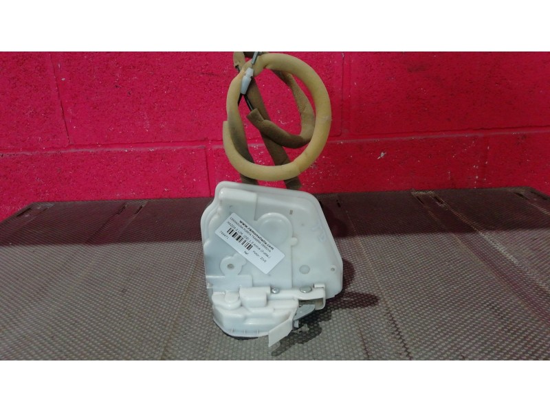 Recambio de cerradura puerta trasera derecha para mazda 2 lim. (de) 1.3 active (3-ptas.) | 05.08 - 12.11 1.3 active (3-ptas.) | 