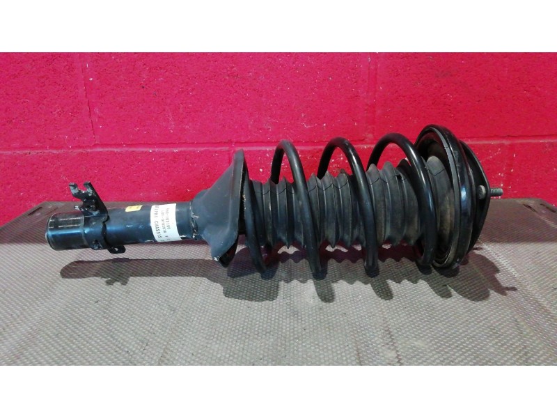 Recambio de amortiguador delantero derecho para rover 200 214 si referencia OEM IAM    Recambio de amortiguador delantero derecho para rover 200 214 si referencia OEM IAM