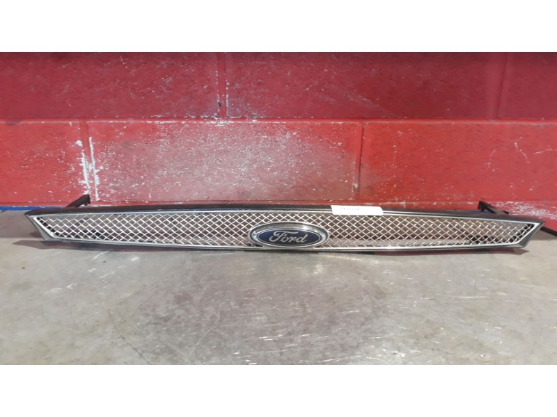 Recambio de rejilla delantera para ford focus berlina (cak) 1.8 tdci turbodiesel cat | 0.98 - ... 1.8 tdci turbodiesel cat | 0.9