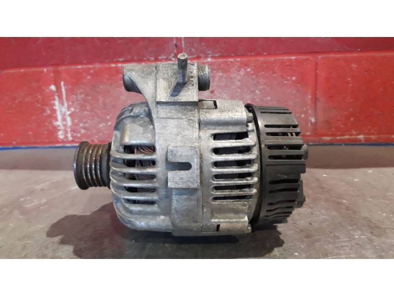 Recambio de alternador para bmw serie 3 berlina (e36) 2.5 turbodiesel cat | 0.90 - 0.98 2.5 turbodiesel cat | 0.90 - 0.98 refere