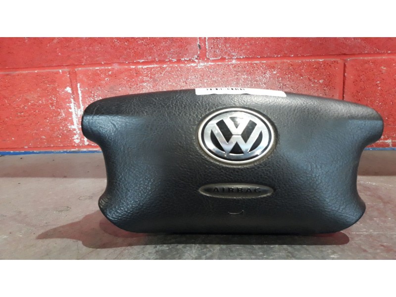 Recambio de airbag delantero izquierdo para volkswagen passat berlina (3b2) 1.9 tdi | 0.96 - ... 1.9 tdi | 0.96 - ... referencia