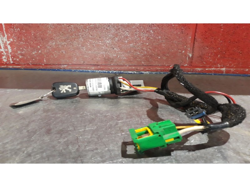 Recambio de conmutador de arranque para peugeot 307 break / sw (s1)  | ...  | ... referencia OEM IAM    Recambio de conmutador de arranque para peugeot 307 break / sw (s1)  | ...  | ... referencia OEM IAM