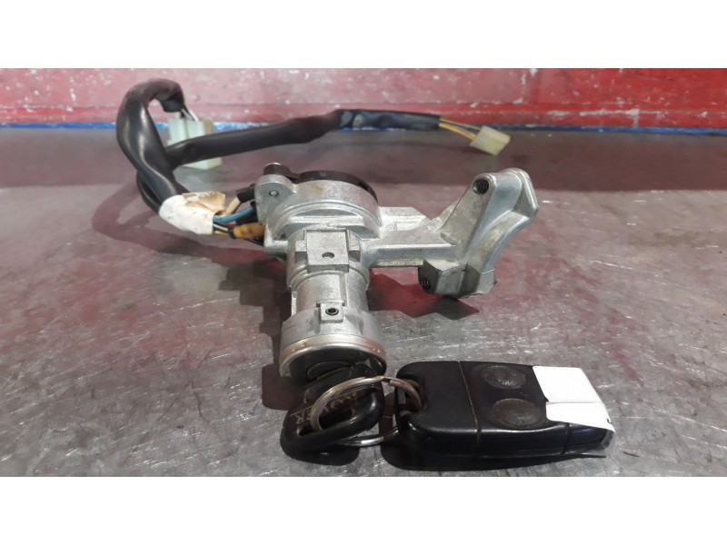 Recambio de conmutador de arranque para rover 200 214 si referencia OEM IAM    Recambio de conmutador de arranque para rover 200 214 si referencia OEM IAM