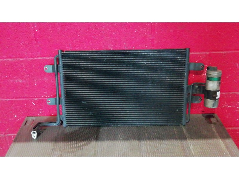 Recambio de condensador radiador aire acondicionado para volkswagen golf iv berlina (1j1) 1.6 | 0.97 - ... 1.6 | 0.97 - ... refe