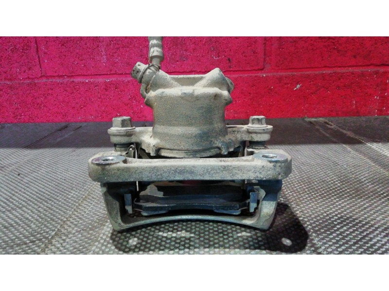Recambio de pinza freno delantera derecha para daihatsu terios 1.3 cx 4wd referencia OEM IAM   