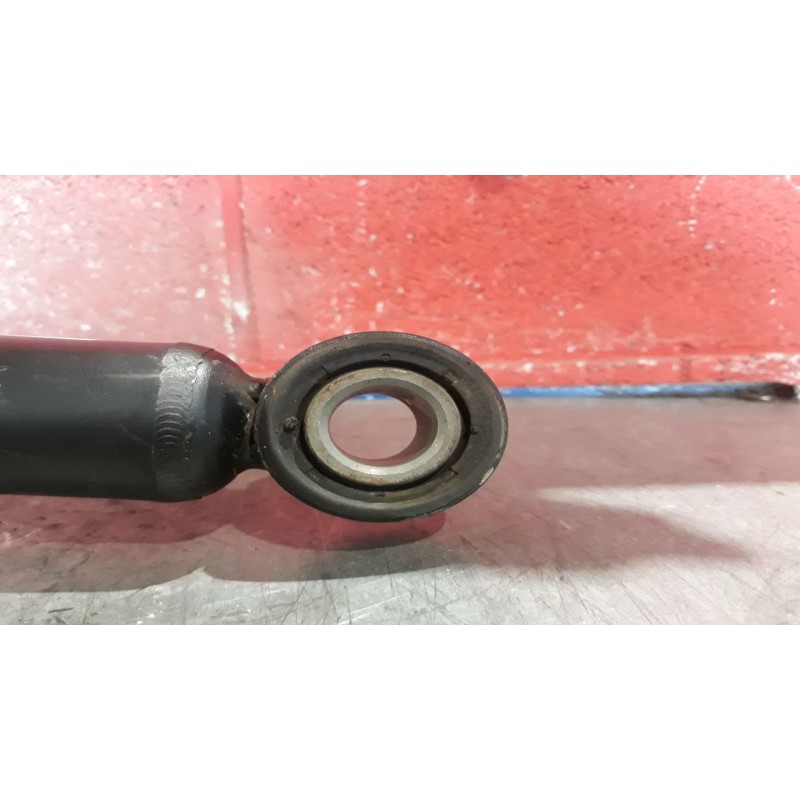 Recambio de amortiguador trasero derecho para toyota corolla verso (r1) 1.8 luna | 02.04 - 12.09 1.8 luna | 02.04 - 12.09 refere