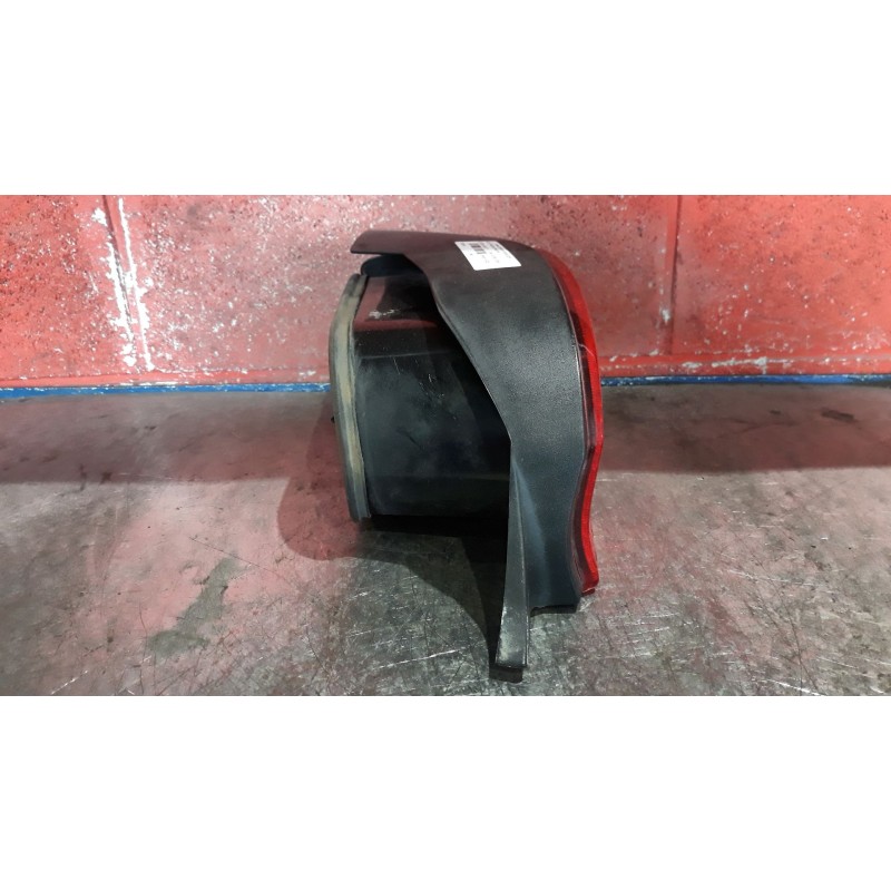 Recambio de piloto trasero derecho para citroen saxo  | 0.99 - 0.03  | 0.99 - 0.03 referencia OEM IAM   