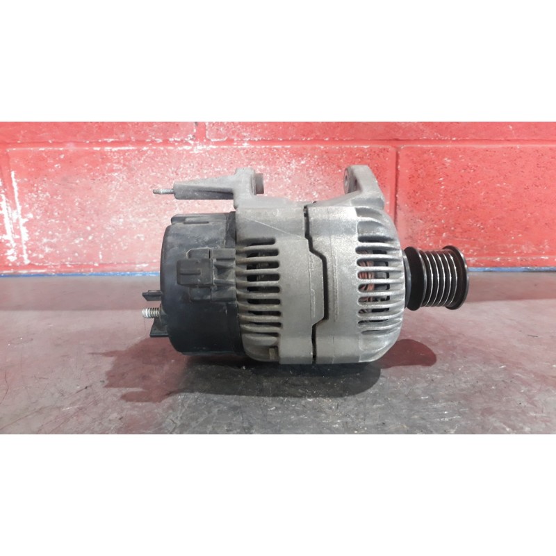 Recambio de alternador para seat ibiza (6k1) 1.4 referencia OEM IAM 0123310019 028903025H 