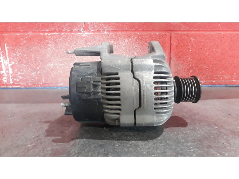 Recambio de alternador para seat ibiza (6k1) 1.4 referencia OEM IAM 0123310019 028903025H 