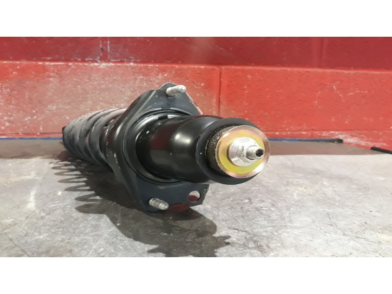 Recambio de amortiguador trasero para toyota corolla (e12)  | 0.02 - 0.07  | 0.02 - 0.07 referencia OEM IAM   