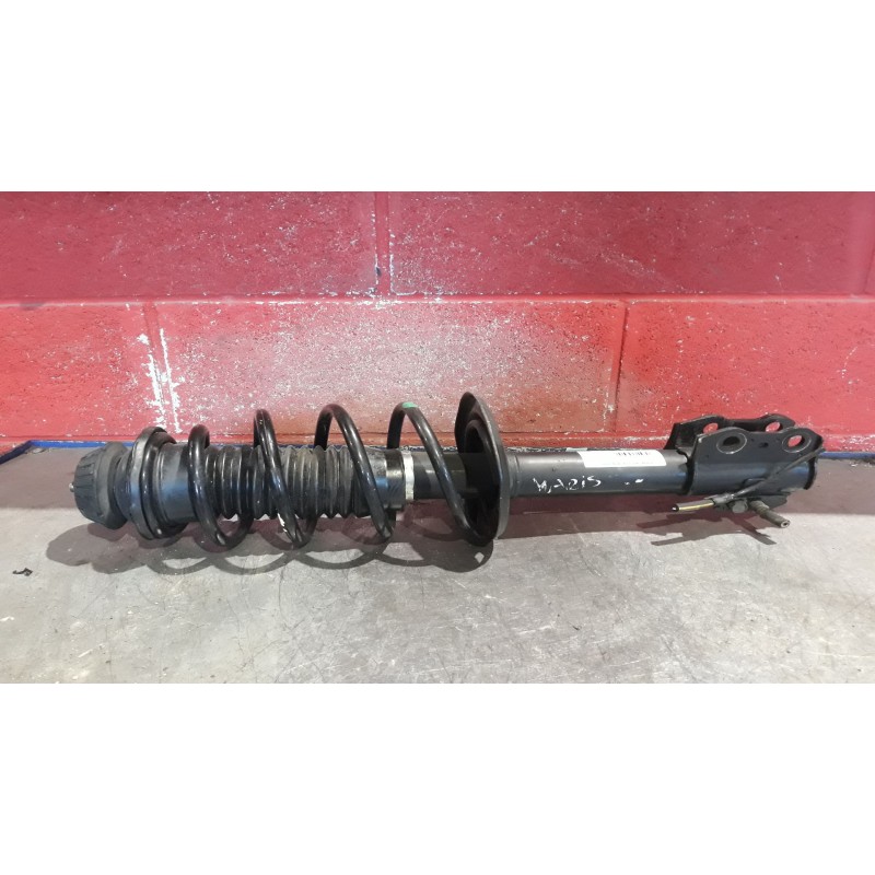 Recambio de amortiguador delantero derecho para toyota yaris (ksp9/scp9/nlp9) 1.4 turbodiesel cat referencia OEM IAM   