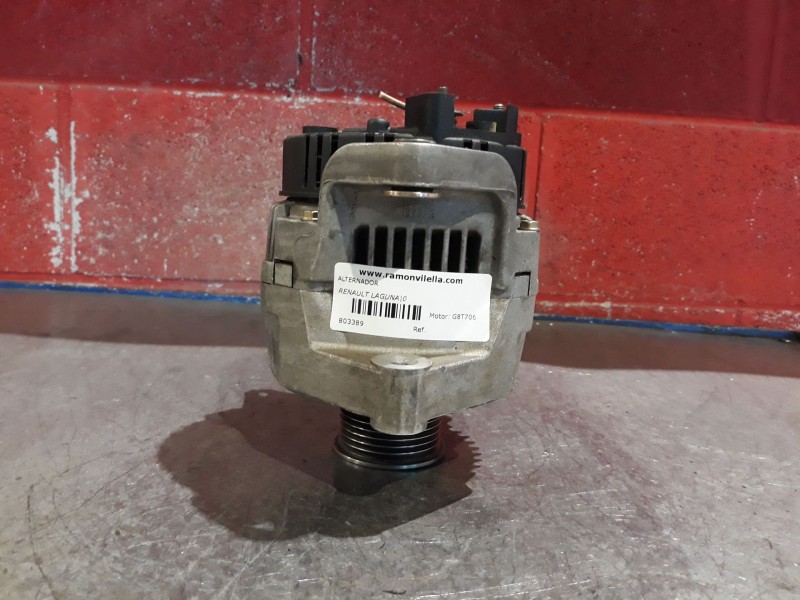 Recambio de alternador para renault laguna referencia OEM IAM   