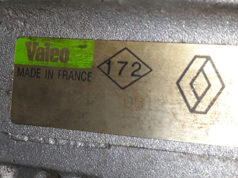 Recambio de alternador para renault laguna referencia OEM IAM   