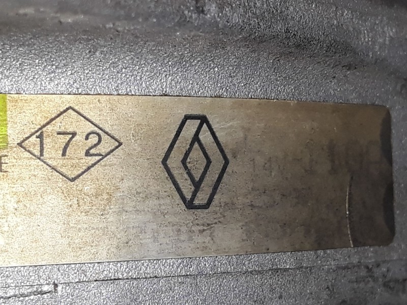 Recambio de alternador para renault laguna referencia OEM IAM   