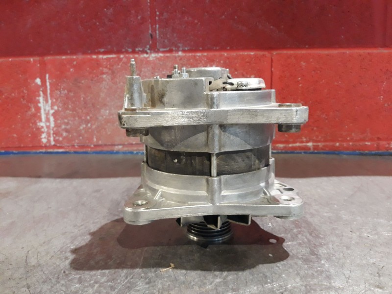 Recambio de alternador para skoda felicia berlina ( 791) 1.3 | 0.92 - ... 1.3 | 0.92 - ... referencia OEM IAM   