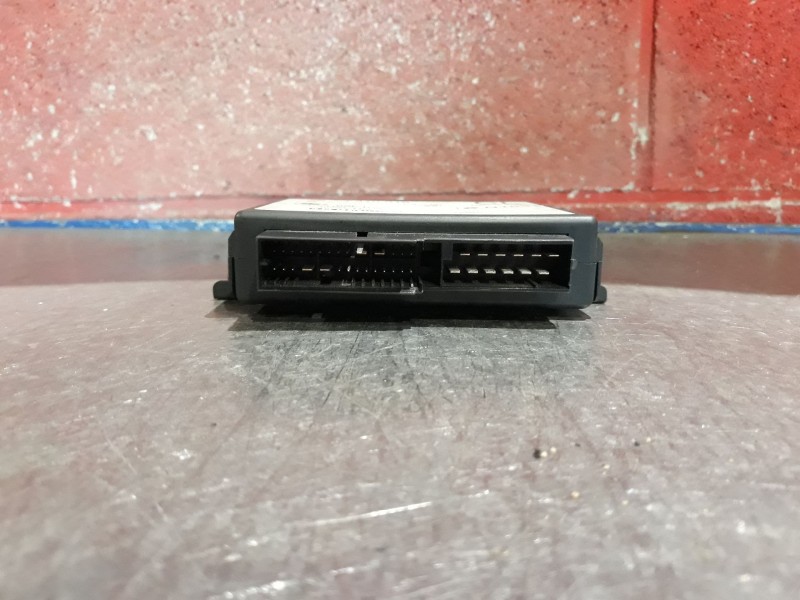 Recambio de centralita cierre para opel astra g berlina comfort referencia OEM IAM 24410018  