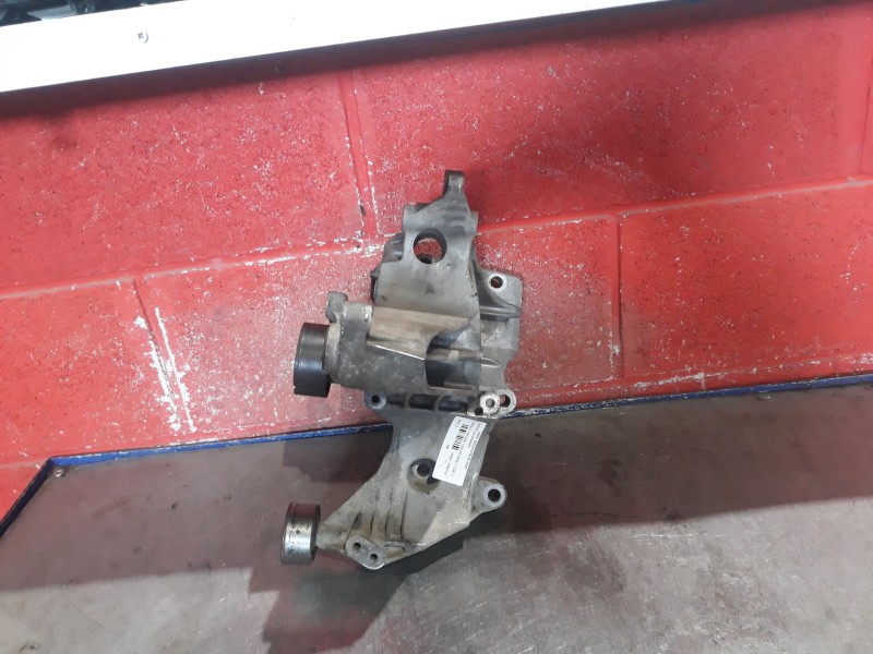 Recambio de soporte alternador para renault megane i coupe fase 2 (da..) 1.9 dci dynamique | 10.00 - 12.02 1.9 dci dynamique | 1