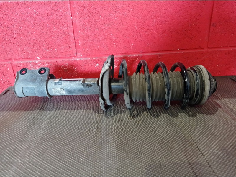 Recambio de amortiguador delantero izquierdo para opel astra gtc 1.9 cdti referencia OEM IAM    Recambio de amortiguador delantero izquierdo para opel astra gtc 1.9 cdti referencia OEM IAM